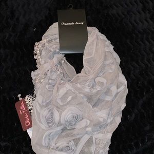 Gray Sutash Scarf